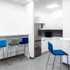 MOON Barhocker | Stapelbar, 4-Fuß-Gestell, Gepolsterte Sitzfläche, Wollbezüge VELITO / SYNERGY -Möbel Pro Verkauf Barhocker Edelstahl Tresen Barmoebel Stuhl Hocker Theken Farbwahl Barstuhl MOON 3 1