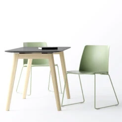 POLYTONE-L Besucher- Und Konferenzstuhl | Kufengestell -Möbel Pro Verkauf Besucher und Konferenzstuhl POLYTONE L Sitz aus Polypropylen Kunststoff Pulverbeschichtetes Kufengestell Farbe waehlbar 41