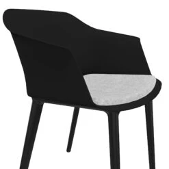 POLYTONE-C Besucher- Und Konferenzstuhl, Farbe Schwarz -Möbel Pro Verkauf Besucher und Konferenzstuhl POLYTONE schwarze Kunststoff 4 Fuss Basis Kunststoff Sitzschale in Schwarz 43