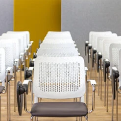 WAIT Besucherstuhl | Stapelbar, Rollbar, Bezugsstoffe BERTA / LUCIA / VELITO / SYNERGY -Möbel Pro Verkauf Besucherstuhl Konferenzstuhl Seminarstuhl Buerostu 3