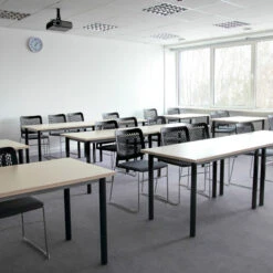 WAIT Besucherstuhl | Stapelbar, Rollbar, Bezugsstoffe BERTA / LUCIA / VELITO / SYNERGY -Möbel Pro Verkauf Besucherstuhl Konferenzstuhl Seminarstuhl Buerostu 7