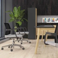 WIND Drehstuhl Rollbar | Höhenverstellbar, Netzrücken, Polyesterbezug BERTA 29 WIND Drehstuhl Rollbar | Höhenverstellbar, Netzrücken, Polyesterbezug BERTA -Möbel Pro Verkauf Homeoffice und Konferenzdrehstuhl WIND 5 Rollen Basis schwarzer Netzruecken Kunststoff Armlehnen und Rahmen in schwarz Polyesterbezug BERTA 4