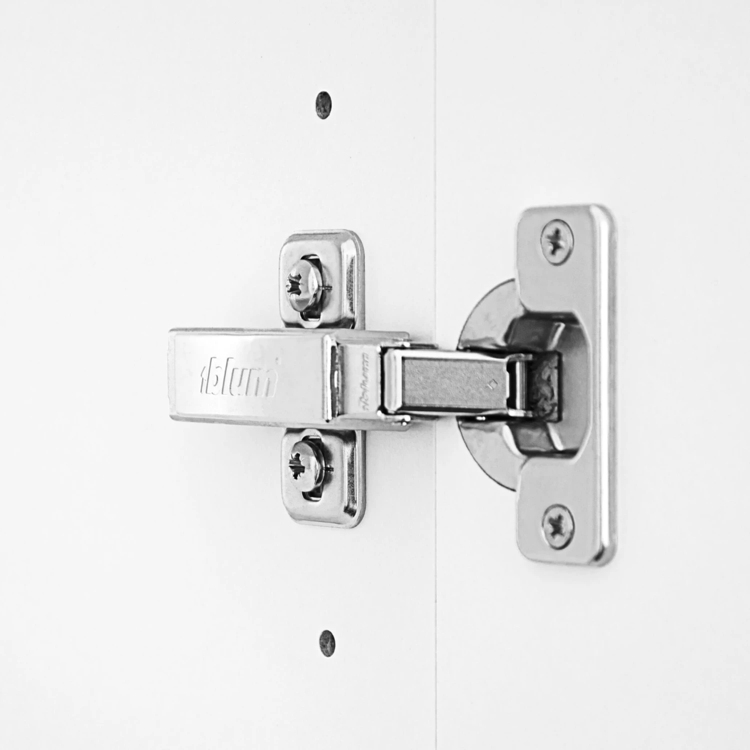 UNI Flügeltürenschrank | 5 OH, 800 X 1897 Mm, Weiß 9 UNI Flügeltürenschrank | 5 OH, 800 X 1897 Mm, Weiß – Bild 7