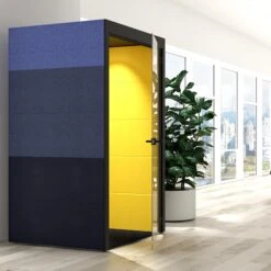SILENT ROOM S - Telefonbox | Schallabsorbierte Telefonzelle, Bezugsstoffe BERTA / VELITO / SYNERGY -Möbel Pro Verkauf SILENT ROOM Raum in Raum System Raum im Raum Loesung Akustik Schallabsorber Ruhebereich Ruheraum Besprechungsraum SILENT ROOM Raum in Raum System Raum im Raum Loesung Schallabsorber Ruhebe