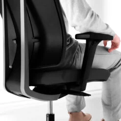 Profim - XENON 10 SFL NEXT Bürodrehstuhl | Lordosenstütze, Schwarz -Möbel Pro Verkauf profim Drehstuhl Xenon 10 in Schwarz Buero Stuhl B 4